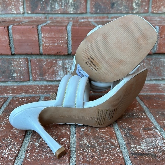 Gabrielle Union White Puffy Mule Heel Women's Size 9 NEW - Picture 6 of 7